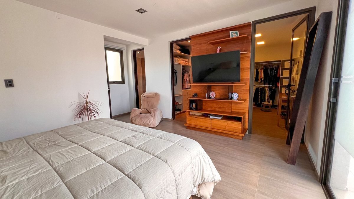 0cf0e09c-1b6d-4dea-832d-e6c37cddb72f-1