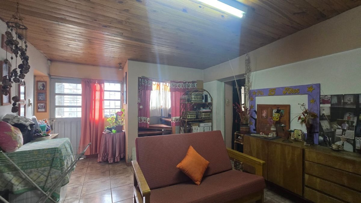 1d326bb0-2bc8-49c0-b58f-a4a84f504778-1