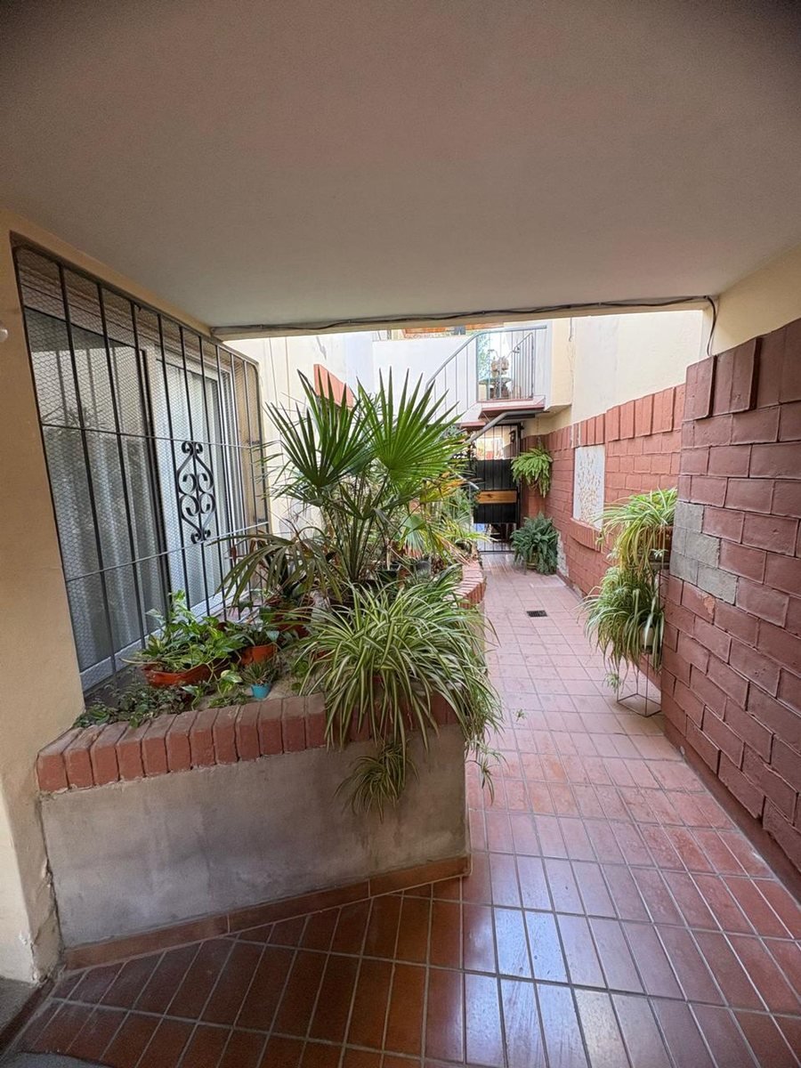 2d6c28f5-334b-42db-b499-a39fd3c3b716-1