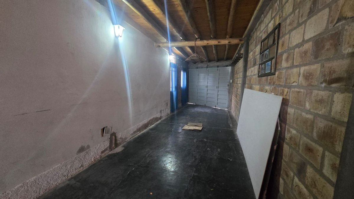 4dcac418-c342-4907-8d66-5043a3d901c2-1