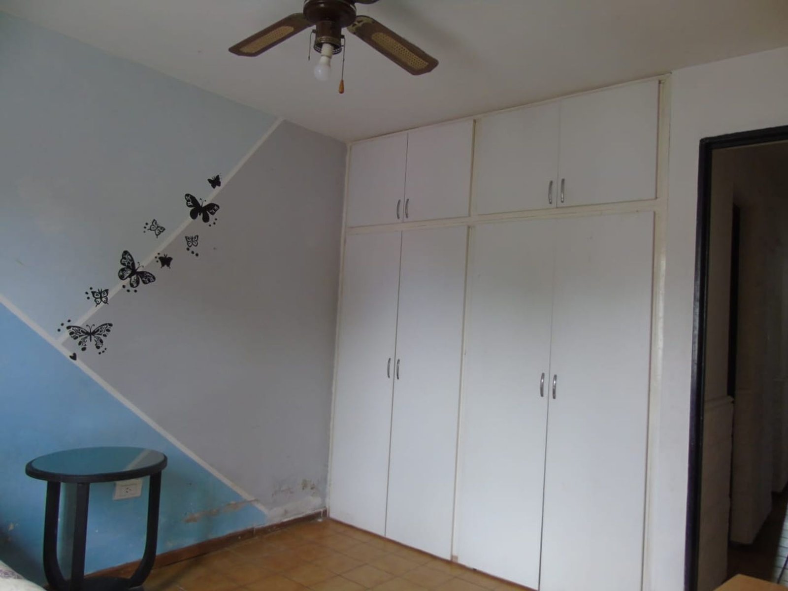 7253e6e1-bbee-4aef-b9d7-0c4479b4866e-1