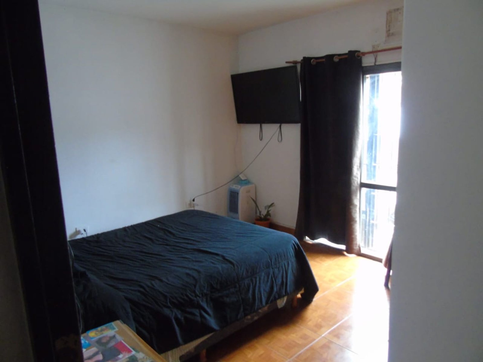 a1d05f02-fb95-4abd-902c-cb714ae75e82-1