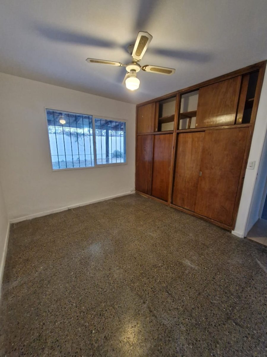 ac52a6b1-17d8-44bc-b1ca-a2acbf00d757-1