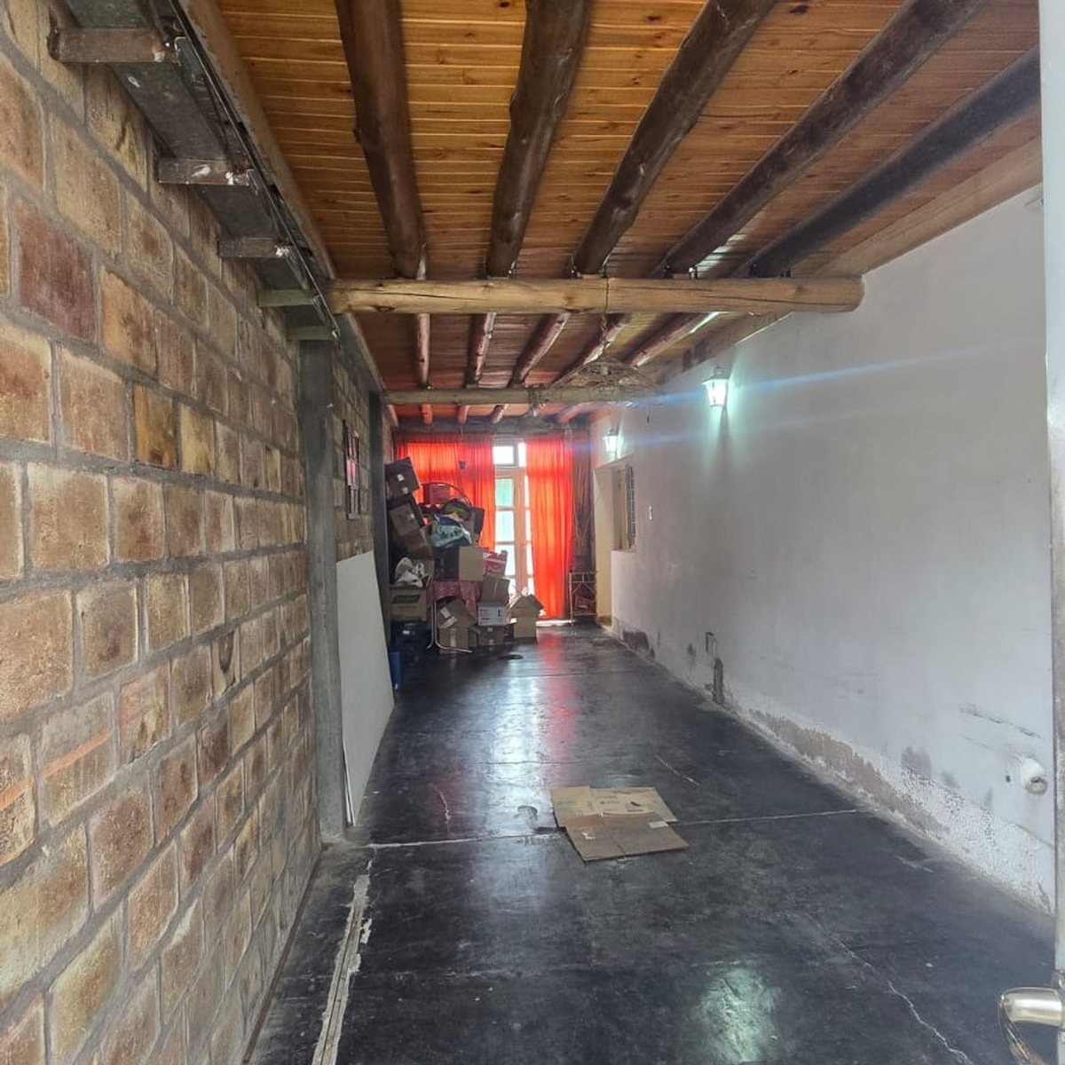 ccce82d1-a368-4d00-99bc-446980d3eb47-1