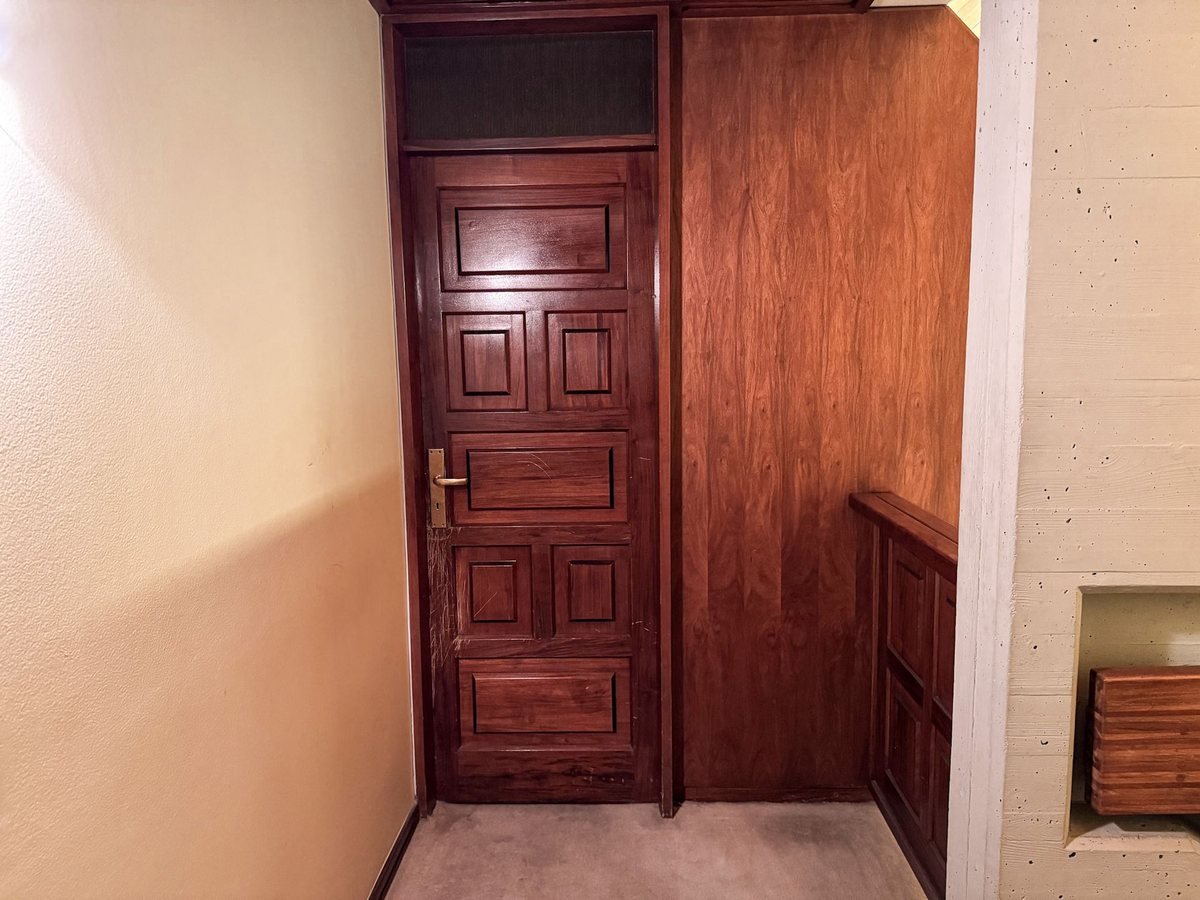 d4455a49-9664-4d21-befc-6ec16e2b996f-1